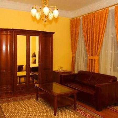 Boutique Hotel Carpe Diem Prešov Exteriör bild