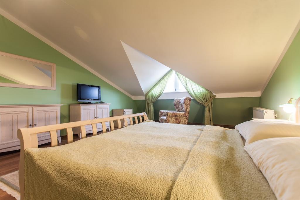 Boutique Hotel Carpe Diem Prešov Exteriör bild
