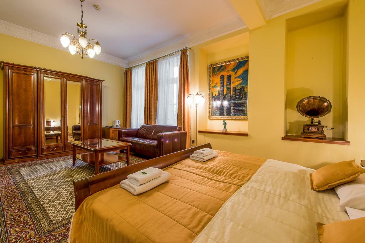 Boutique Hotel Carpe Diem Prešov Exteriör bild