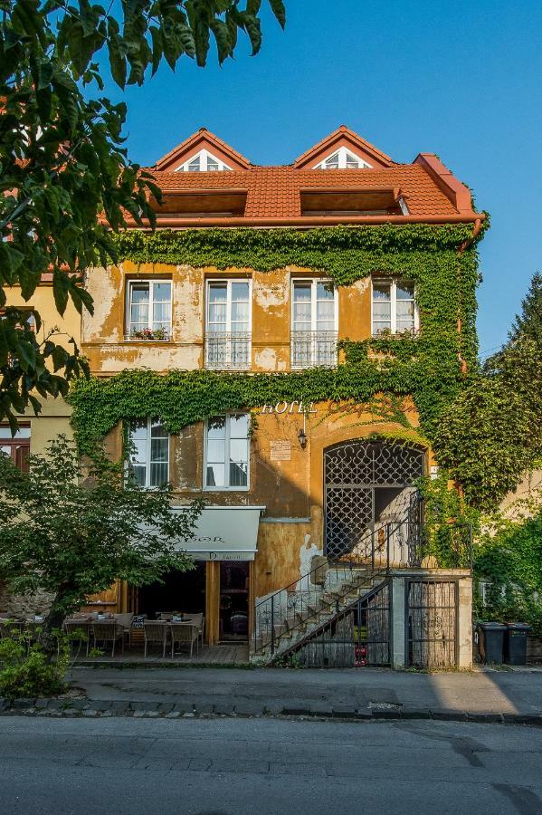 Boutique Hotel Carpe Diem Prešov Exteriör bild