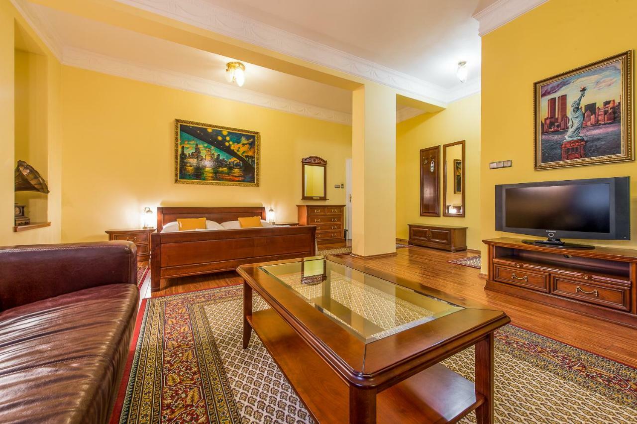 Boutique Hotel Carpe Diem Prešov Exteriör bild